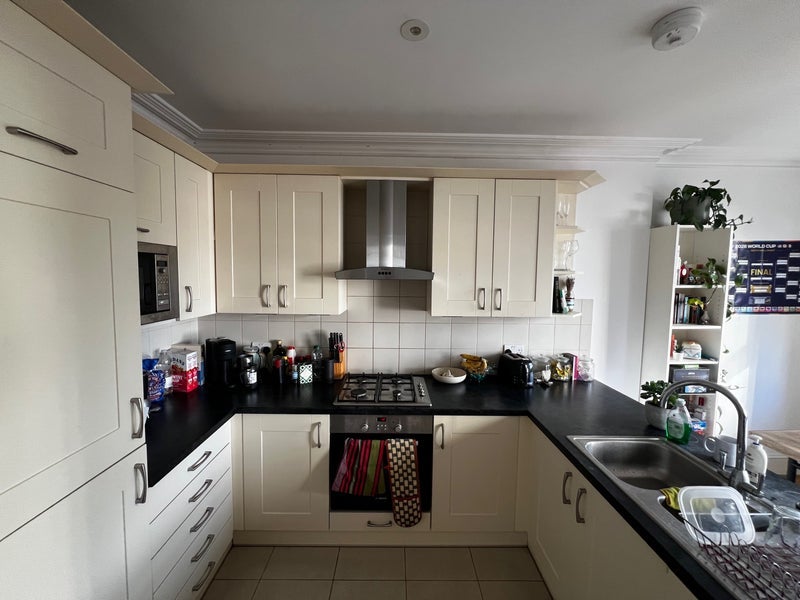 Room Fellows Road in Greater London