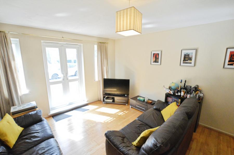 Flat Parkview Close in St Albans