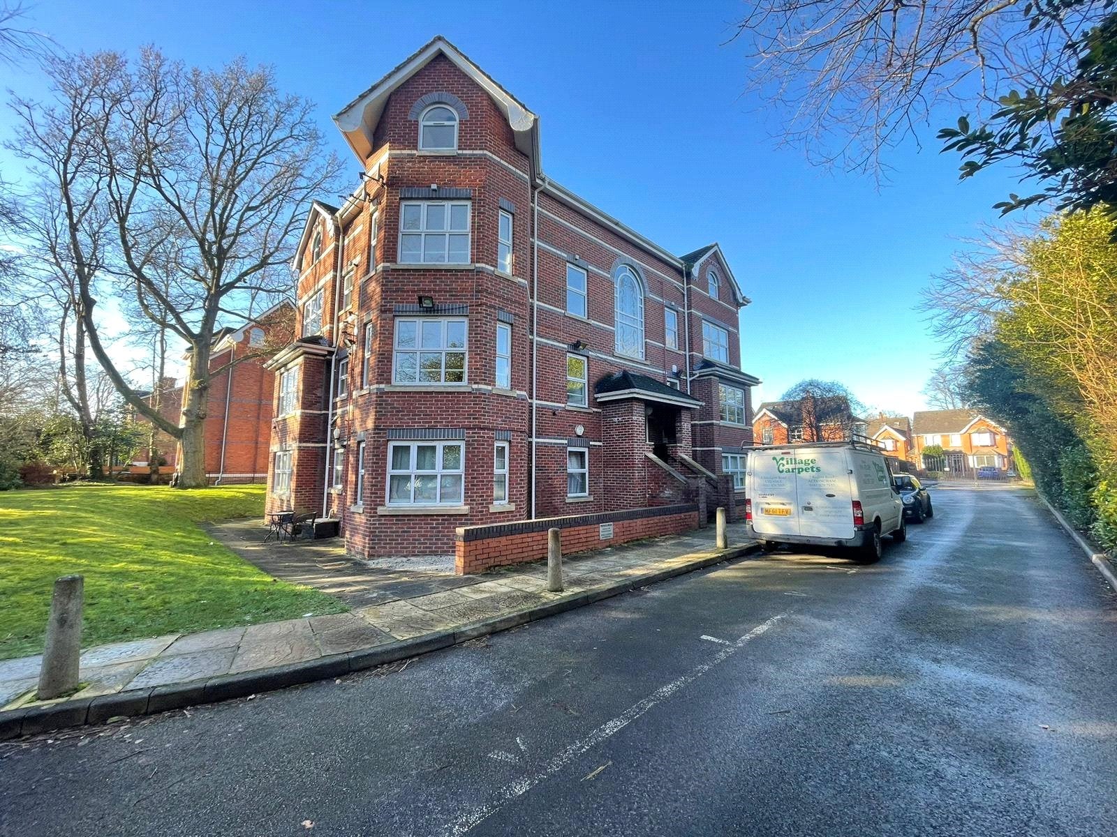 Flat Meridian Place in Manchester