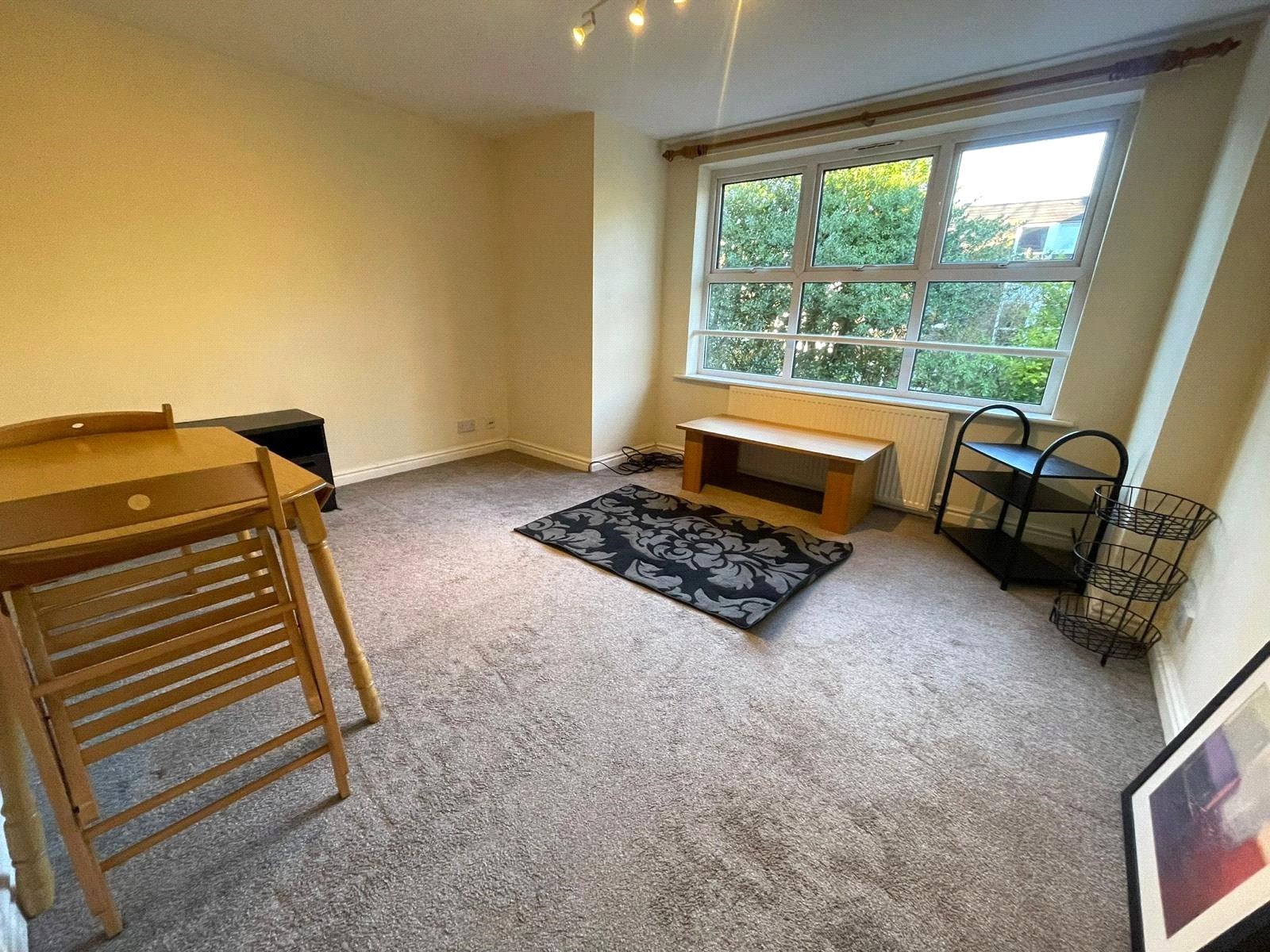 Flat Meridian Place in Manchester
