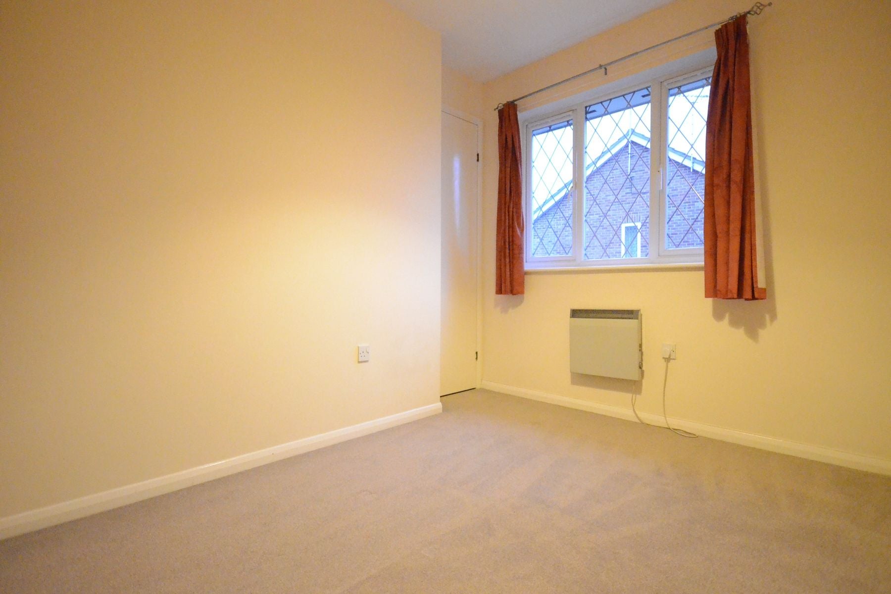 House Statham Court in Binfield
