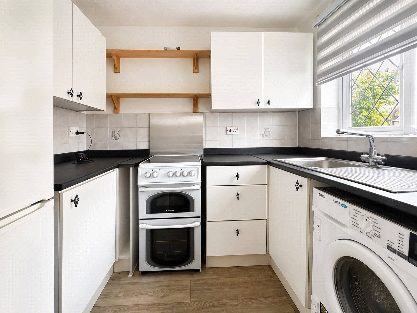House Statham Court in Binfield