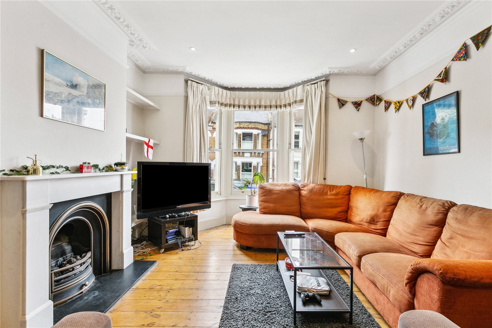 House Harbut Road in Greater London