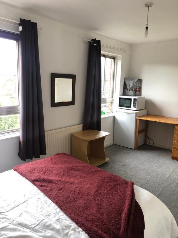 Room Wilkinson Way in Greater London
