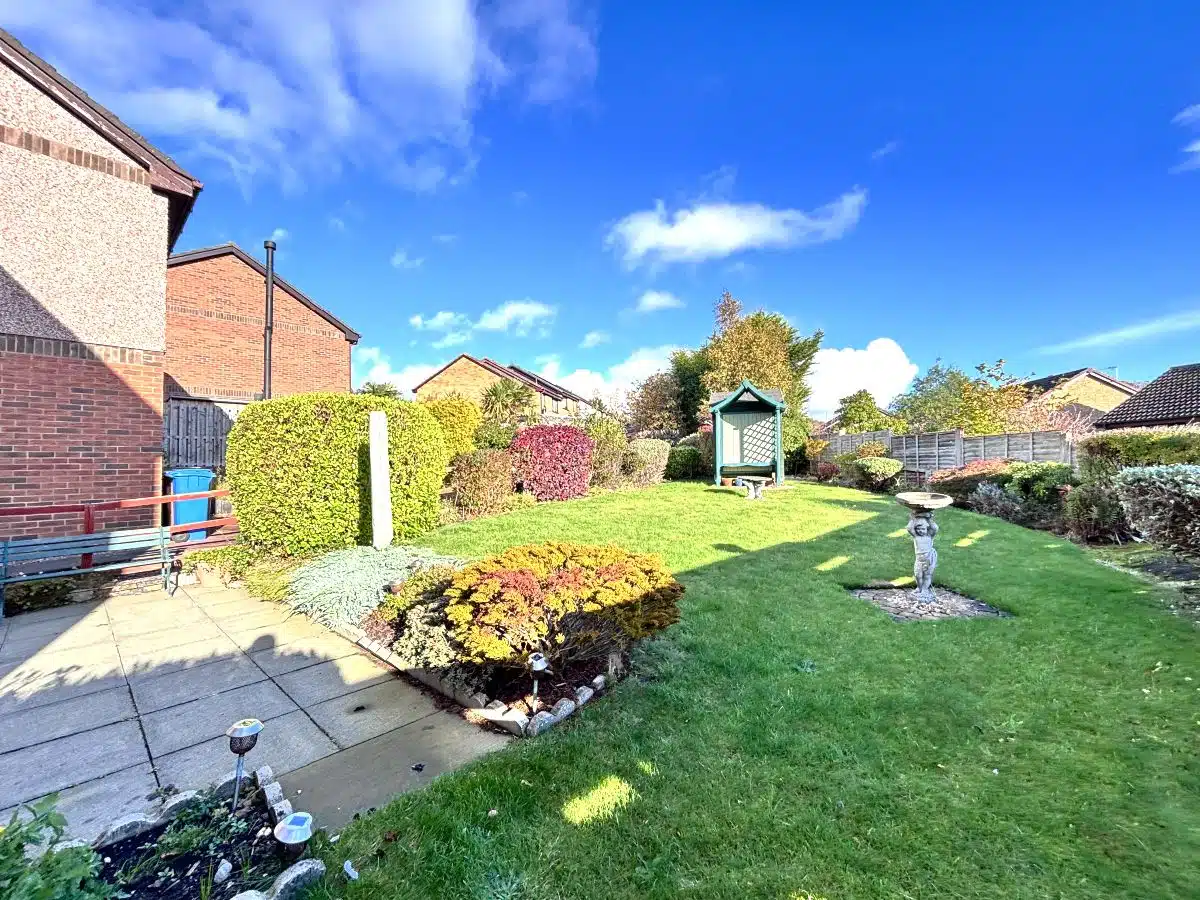 House Moubray Road in Dalgety Bay