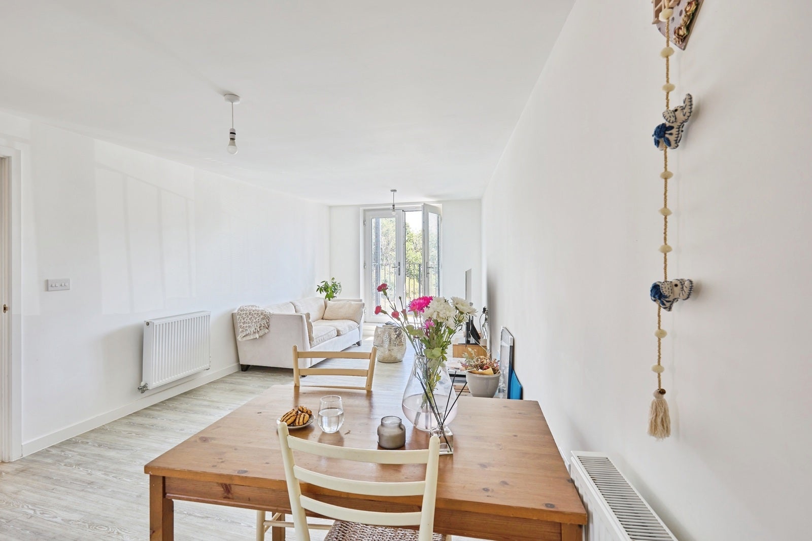 Flat Beechey Place in Wokingham