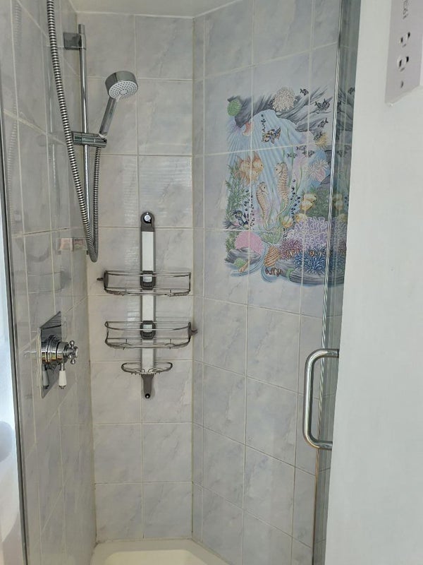 Room Bangalore Street in Greater London