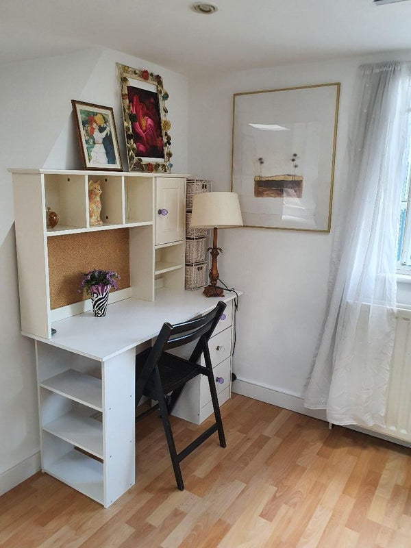 Room Bangalore Street in Greater London