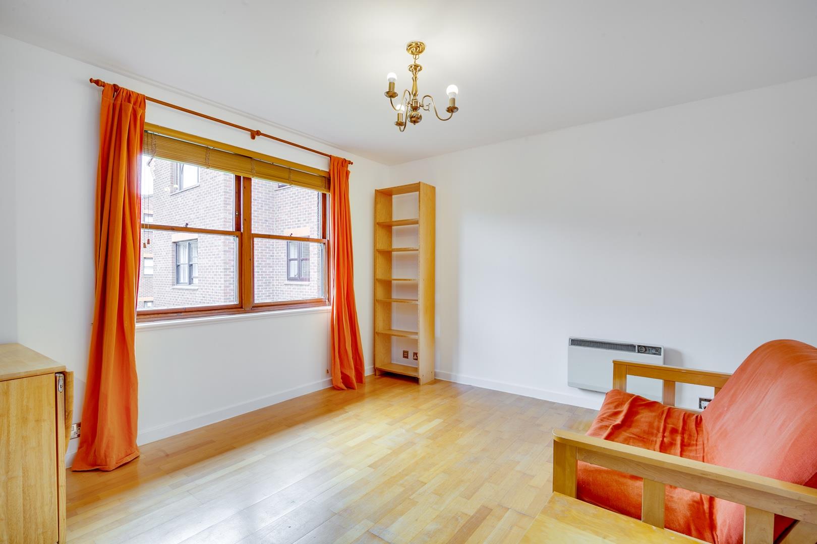 Flat Mayfield Road in Pontypridd
