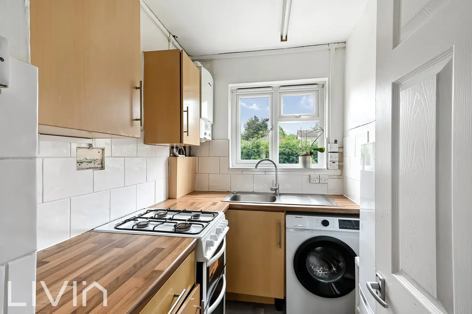 Flat Drovers Road in Greater London