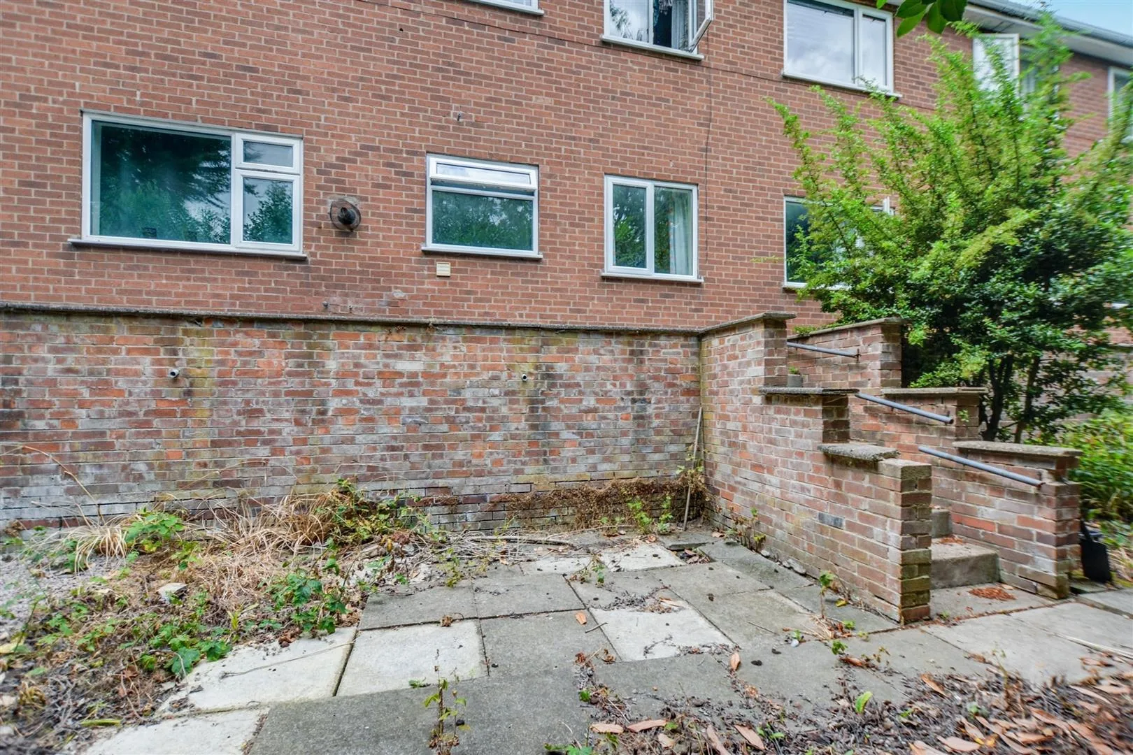 Flat Gainsborough Court in Broxtowe