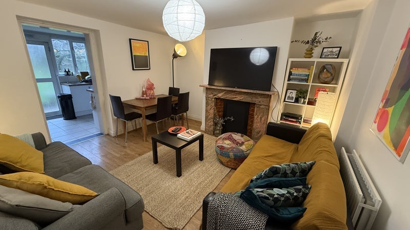 House De Beauvoir Road in Greater London