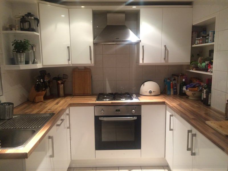 House De Beauvoir Road in Greater London