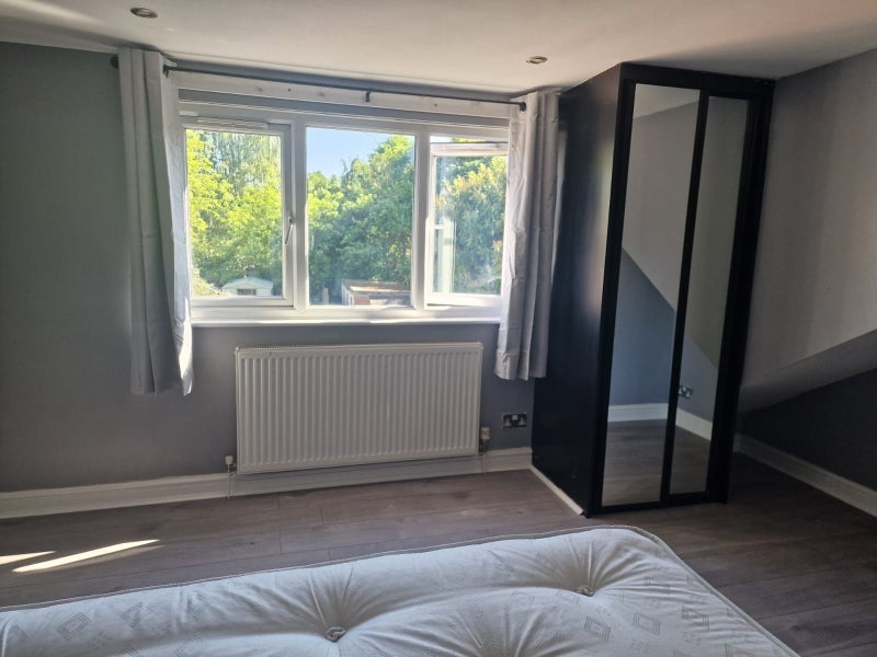 Room Highland Road in Birmingham