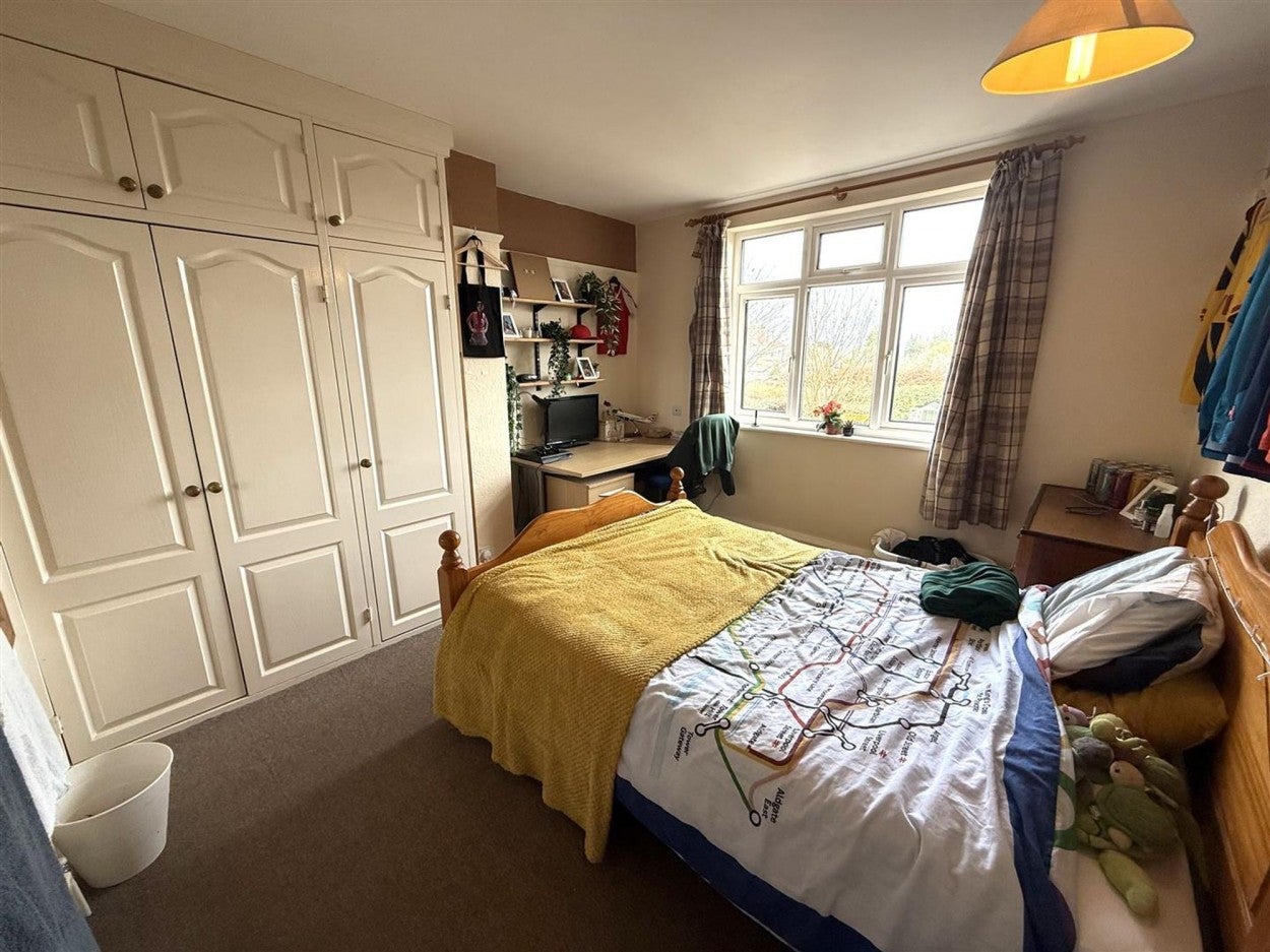 Room Filton Avenue in Bristol