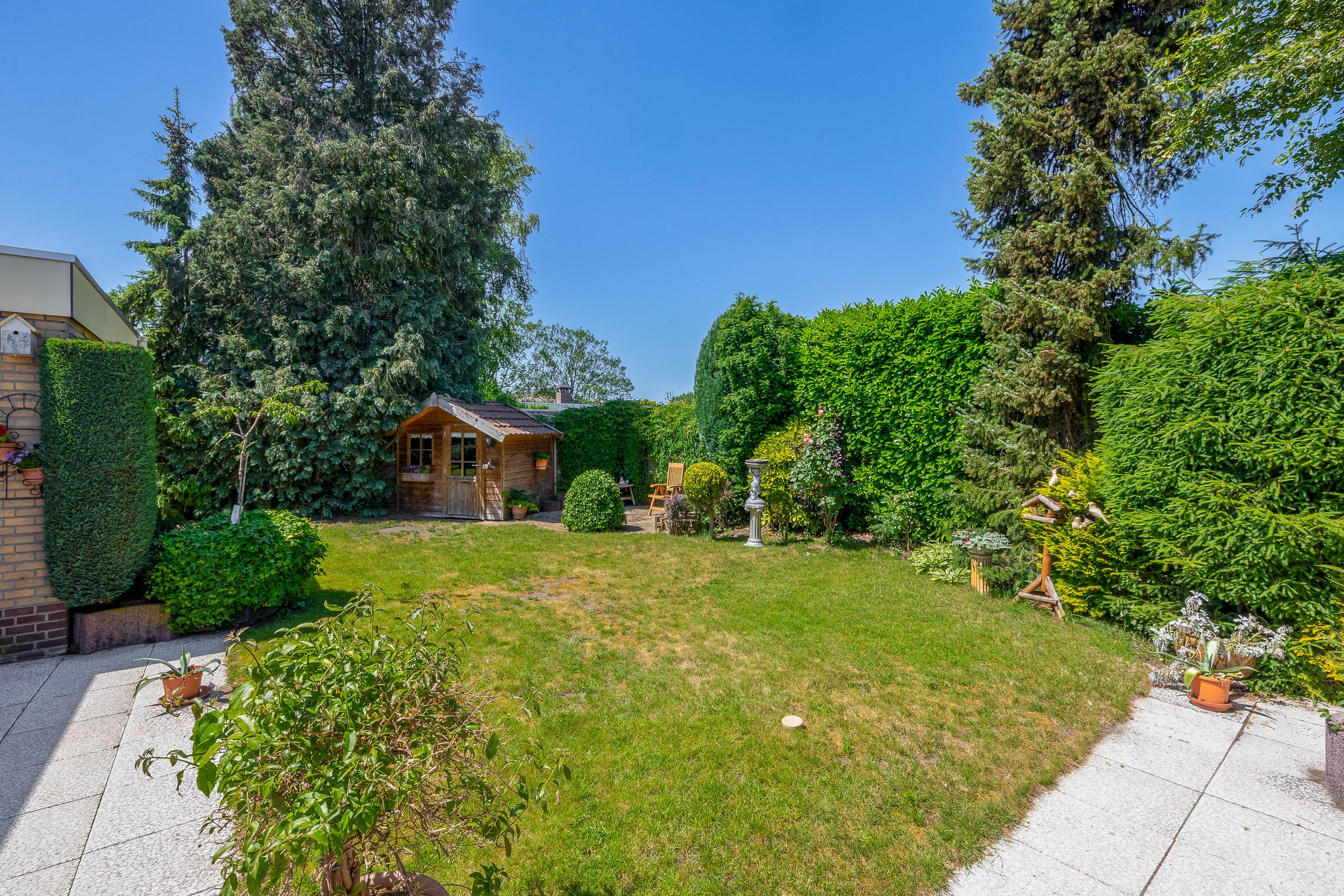 Vrijstaande woning te koop: Groenewoudlaan 82, Waalwijk