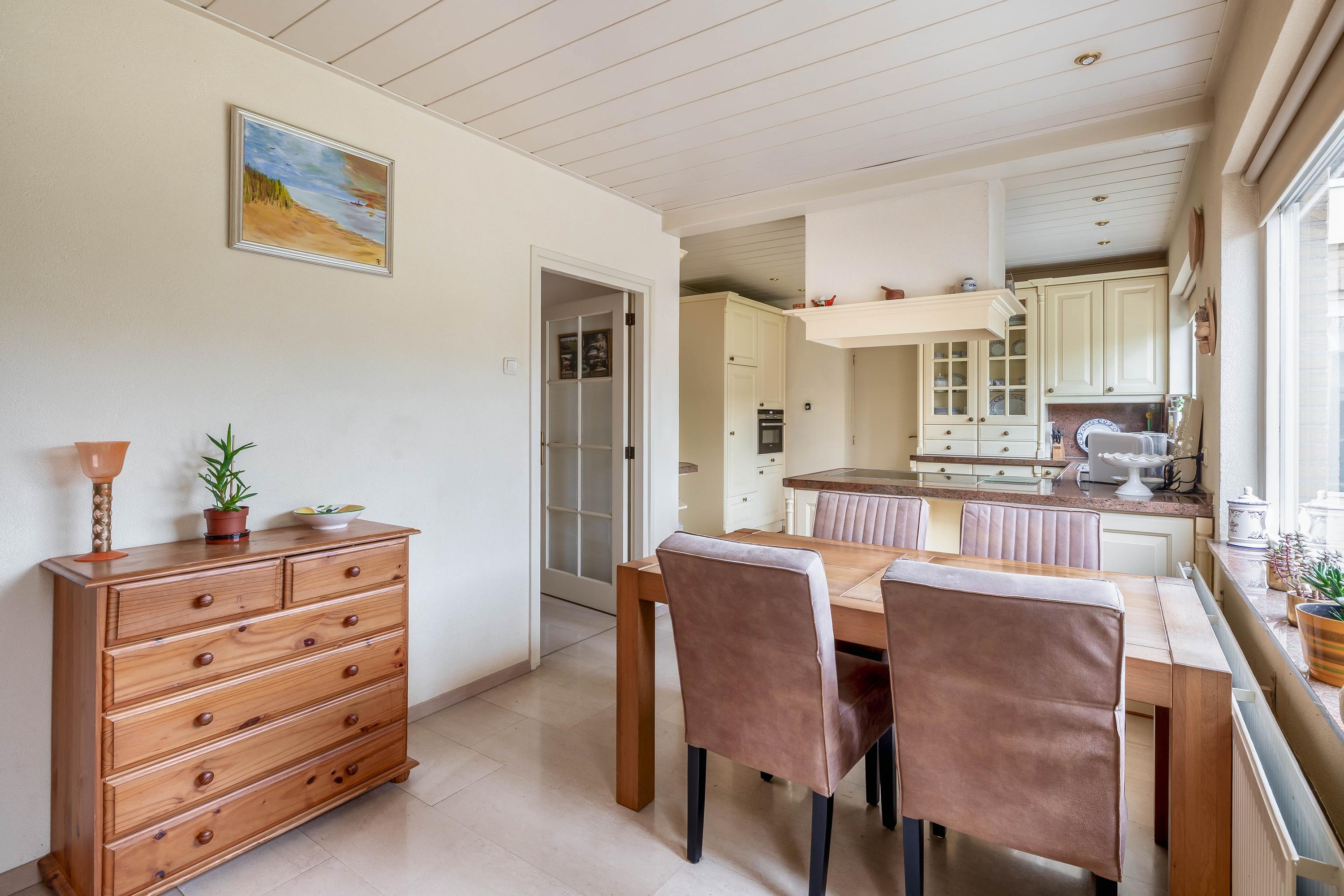 Vrijstaande woning te koop: Groenewoudlaan 82, Waalwijk