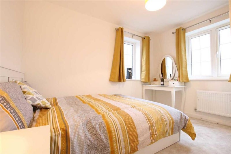 Room Hestia Close in Keynsham