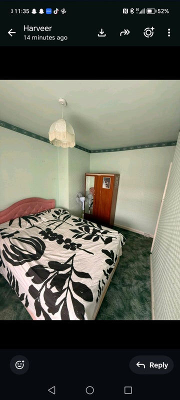 Room Francis Road in Sandwell