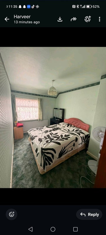 Room Francis Road in Sandwell