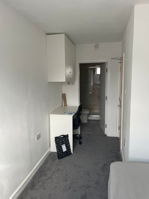 Room Flecknose Street in Coventry