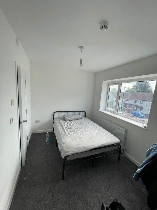Room Flecknose Street in Coventry