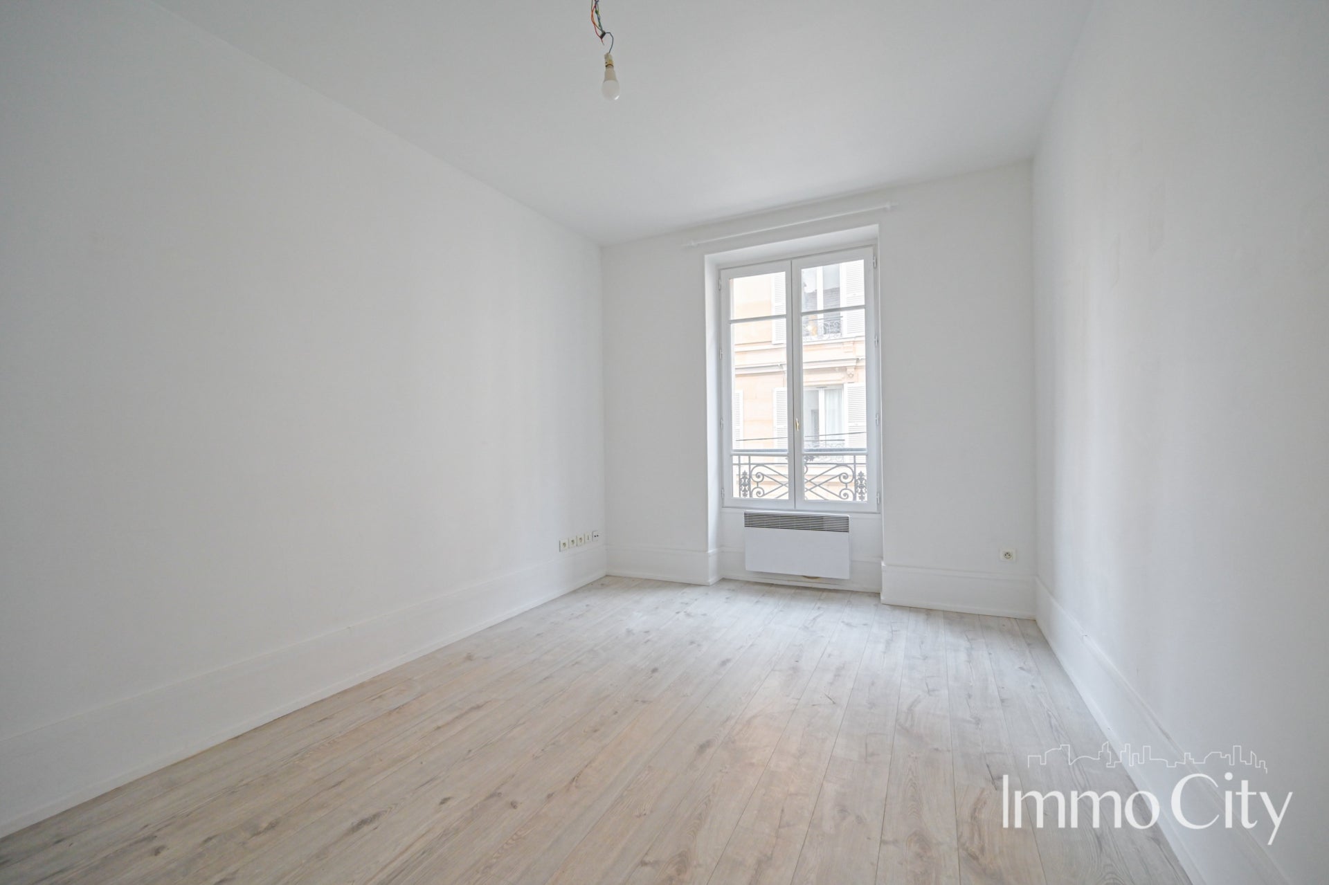 Appartement Rue Rennequin à Paris