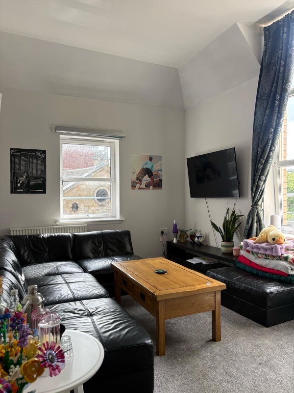 Room Greendyke Street in Glasgow