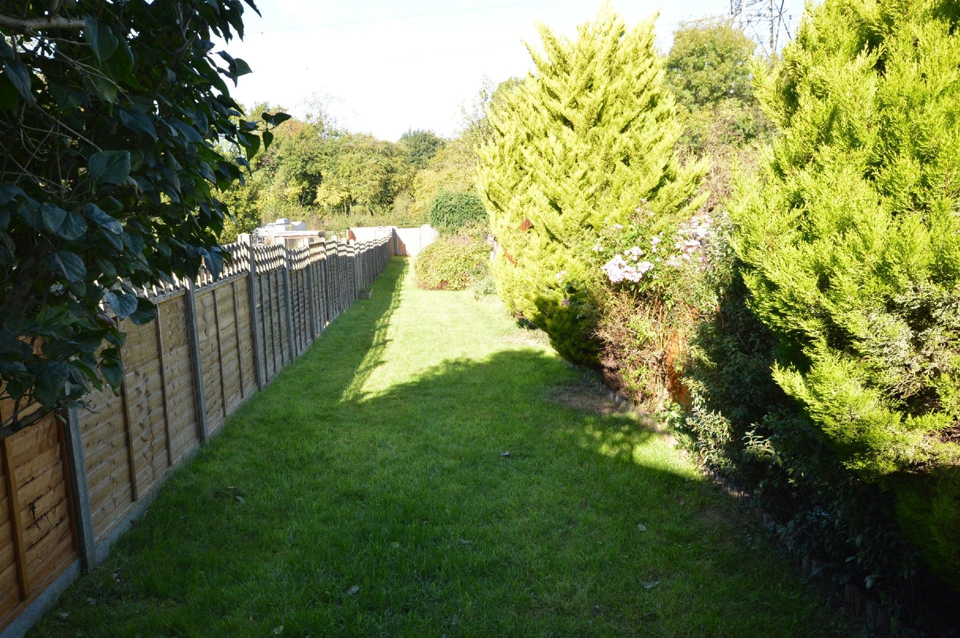 House Ashby Avenue in Greater London