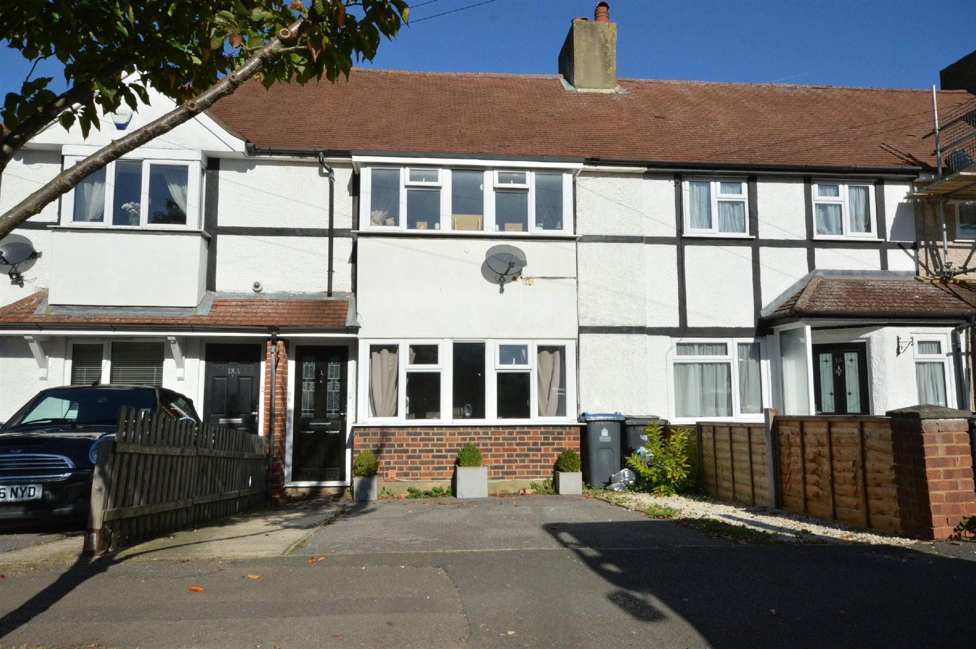 House Ashby Avenue in Greater London
