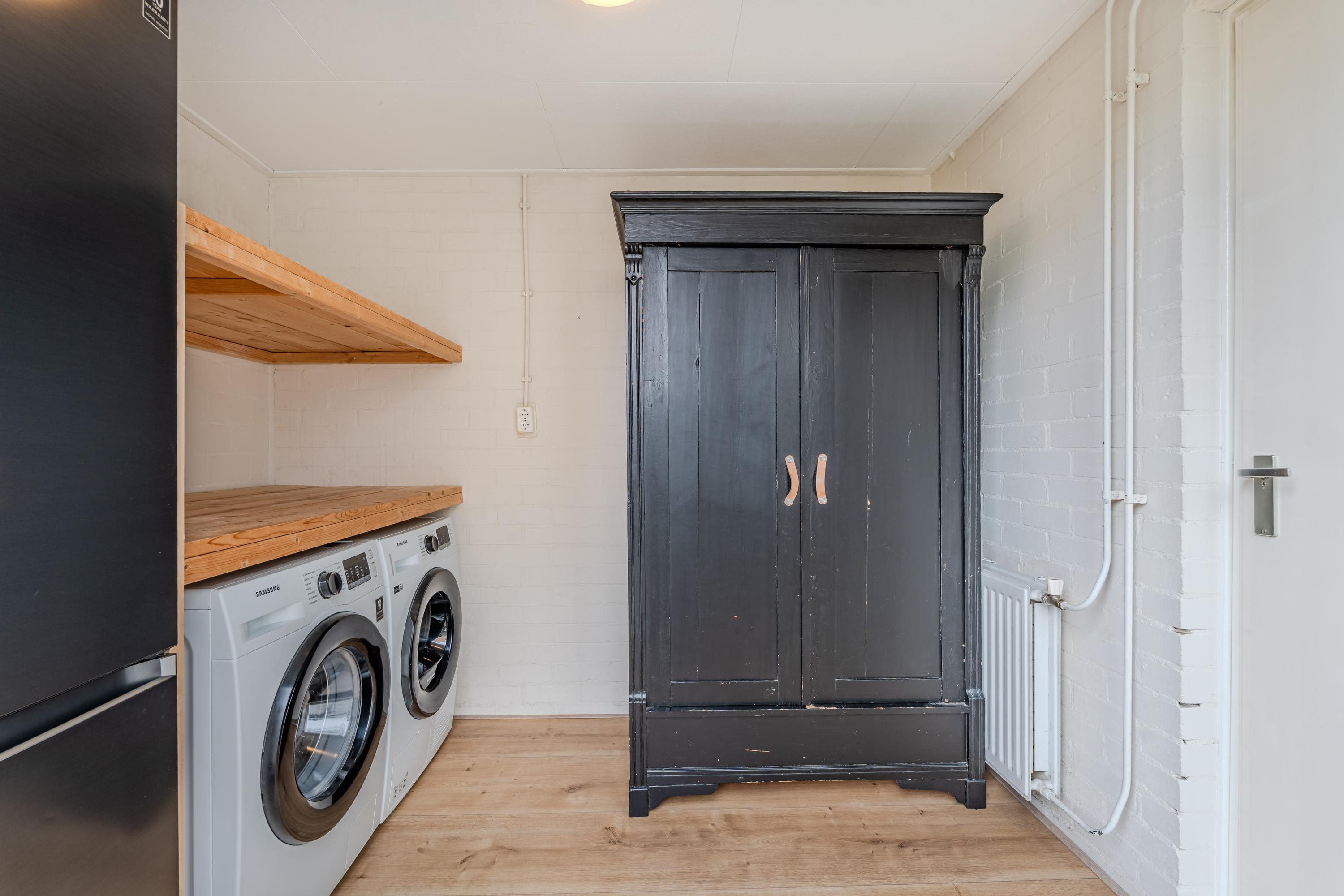 Hoekwoning te koop: Ir. C.A. Kloosterhuisstraat 11, Willemsoord