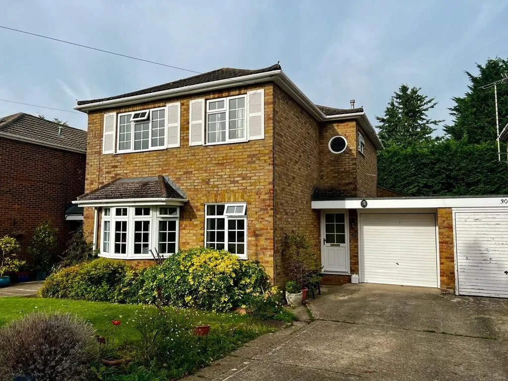House Elmdale Gardens in Princes Risborough