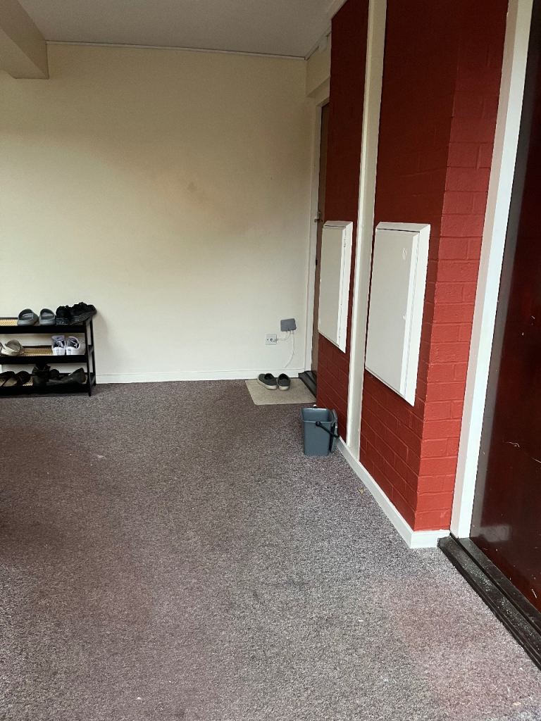 Flat Royal Lane in Greater London