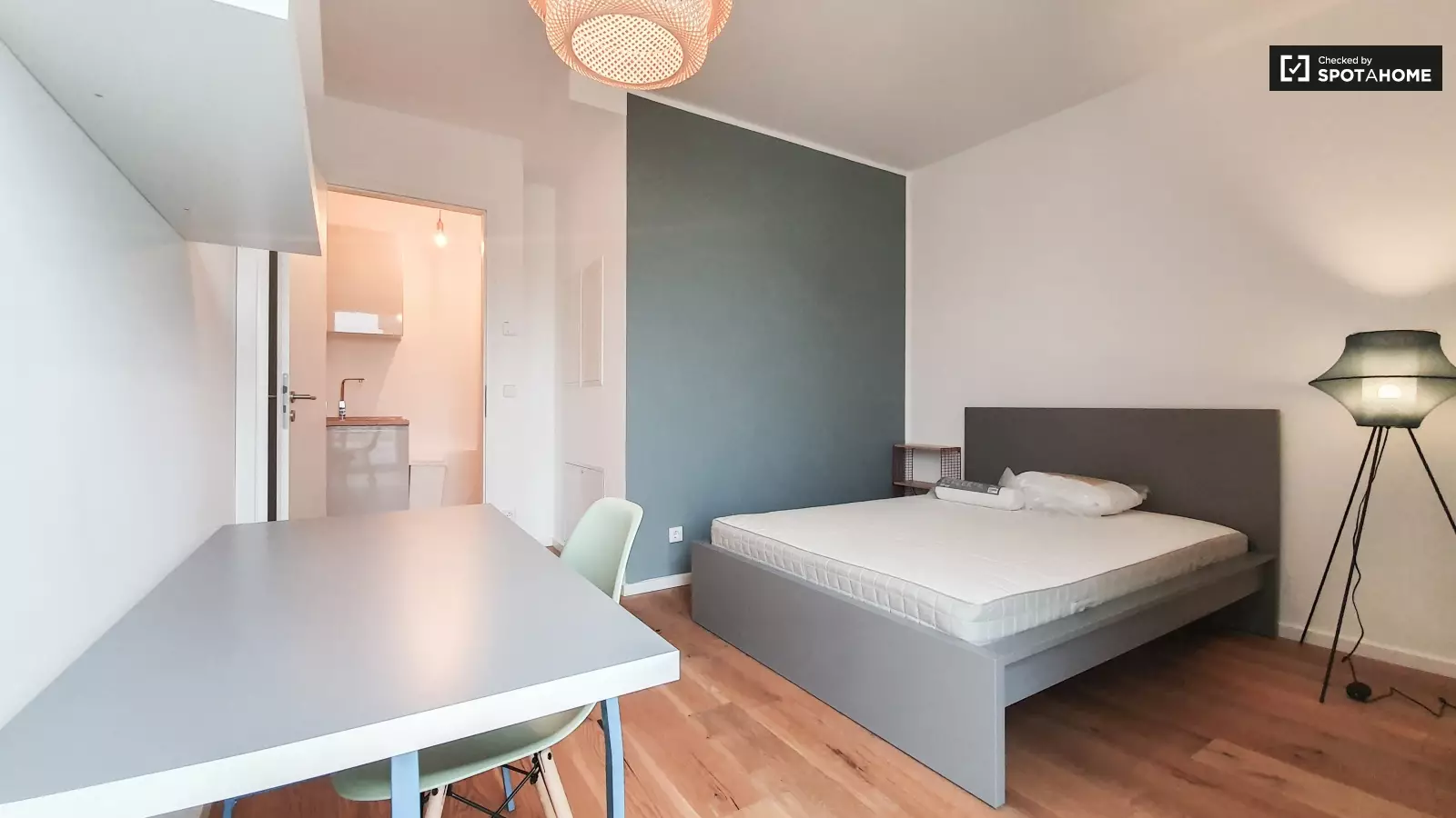 Wohnung Nazarethkirchstraße in Berlin