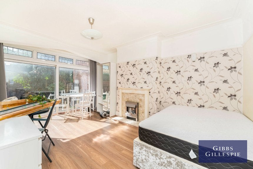 House Sandall Close in Greater London
