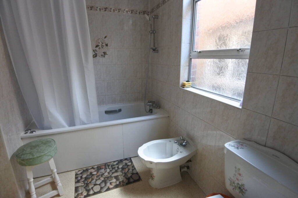Room St. Gabriel's Road in Greater London