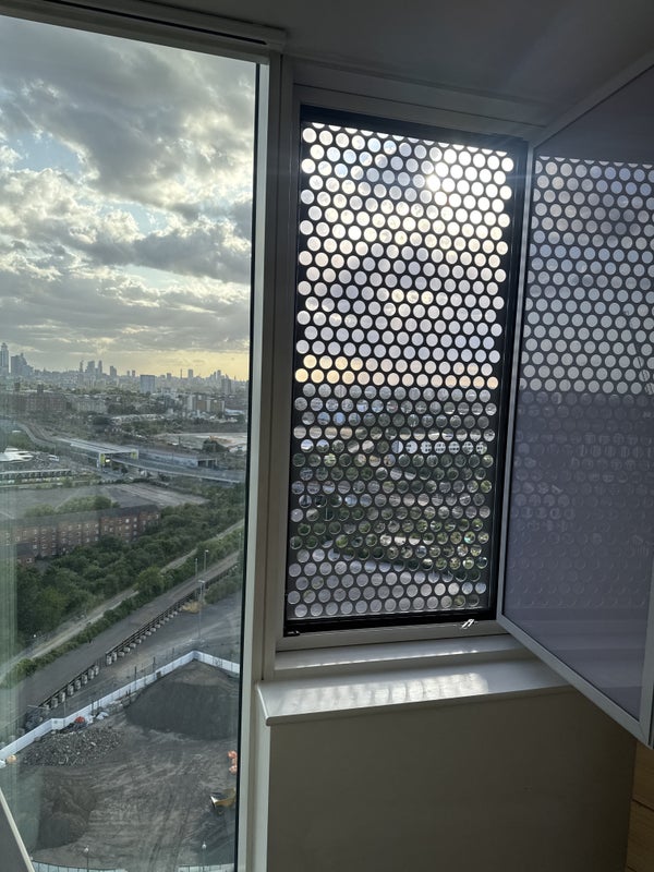 Room High Street in Greater London