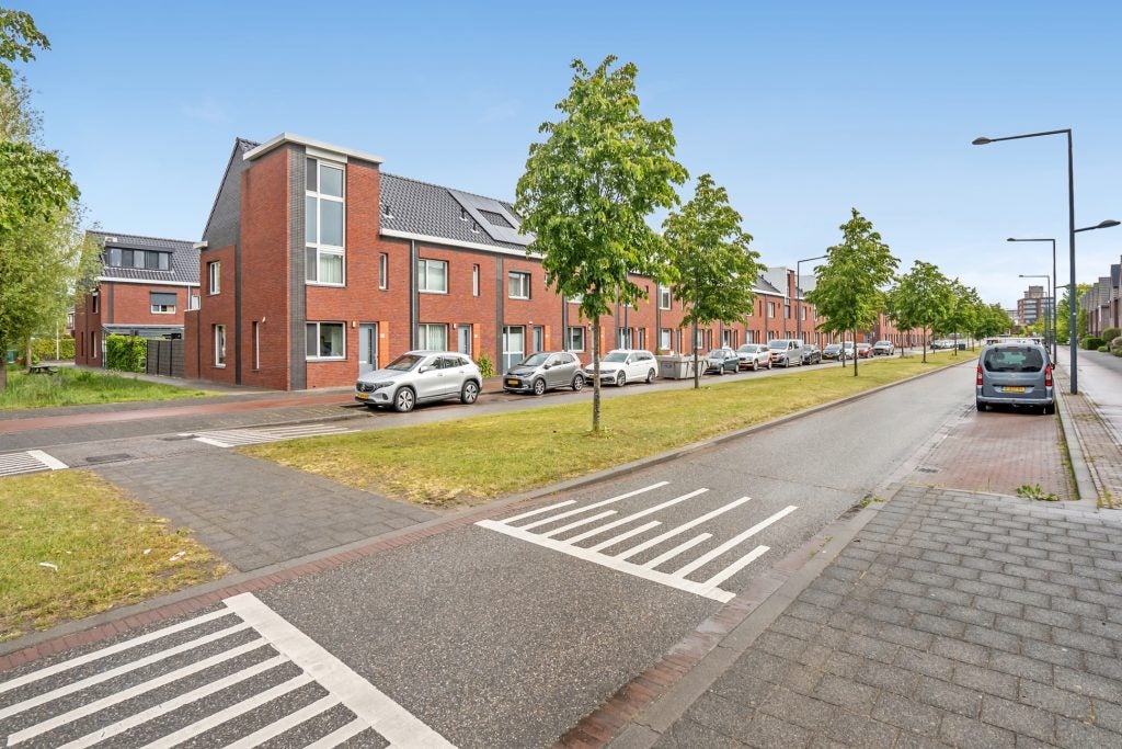 Hoekwoning te koop: Hoefslagendreef 50, Delft