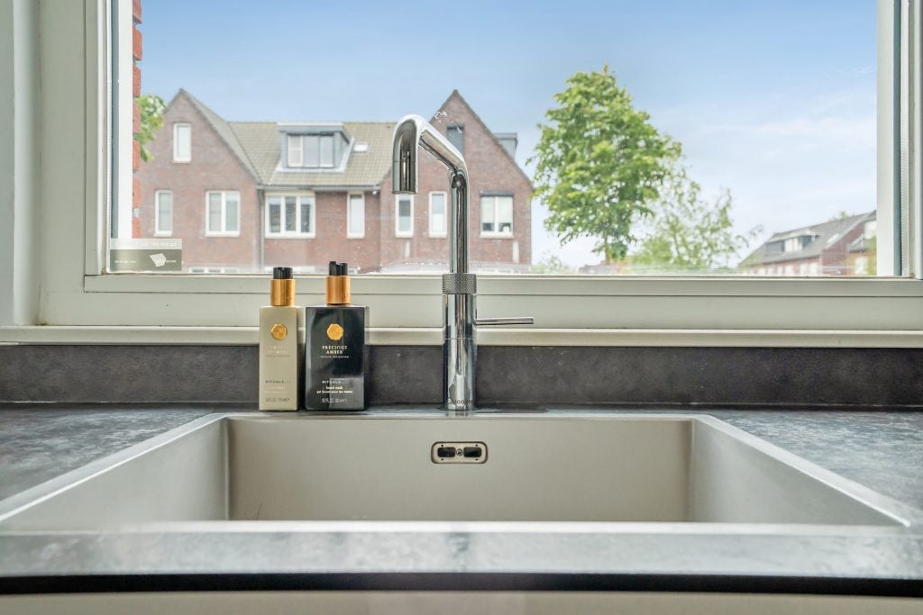 Hoekwoning te koop: Hoefslagendreef 50, Delft