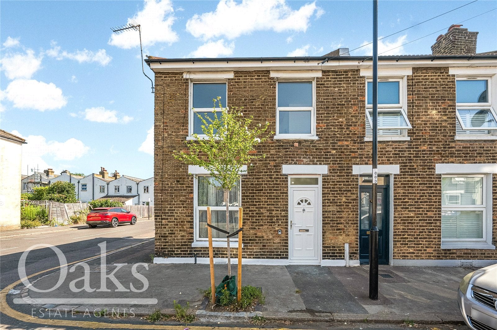 House Merton Road in Greater London