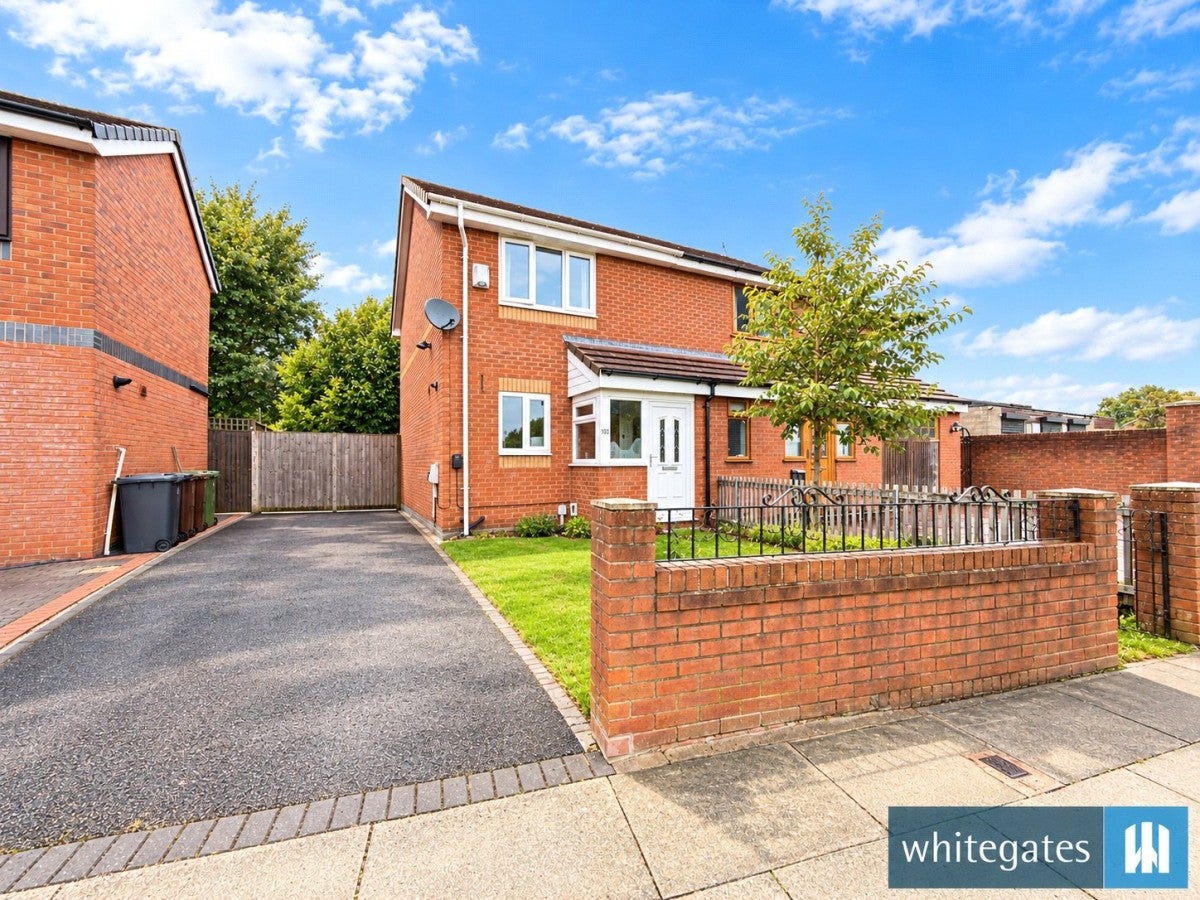 House Poulsom Drive in Litherland