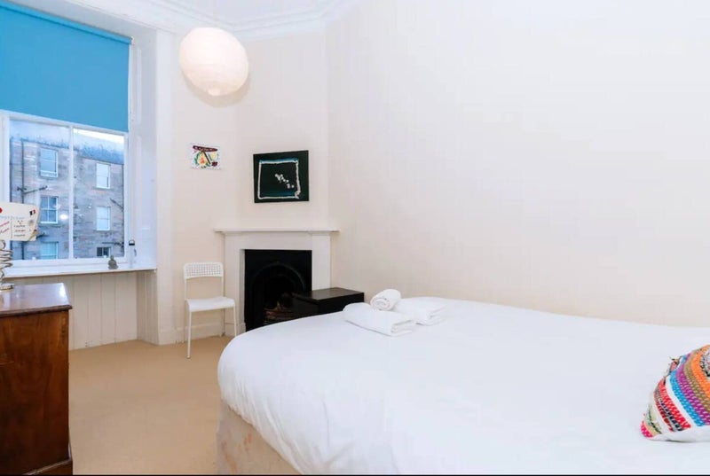 Room Marchmont Crescent in City of Edinburgh