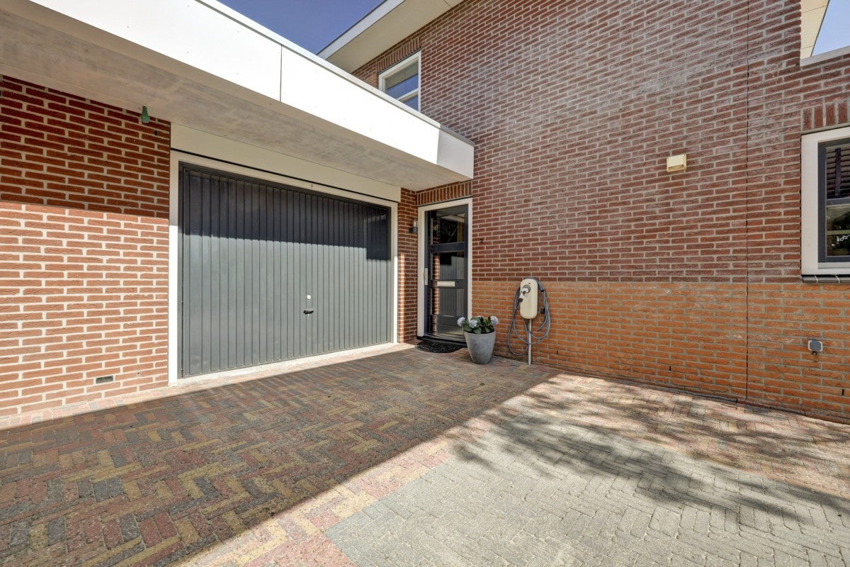Hoekwoning te koop: Lire 9, Dronten