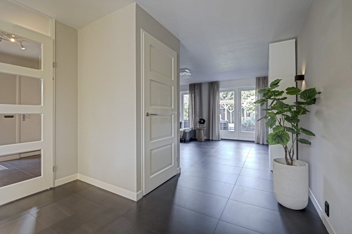 Hoekwoning te koop: Lire 9, Dronten