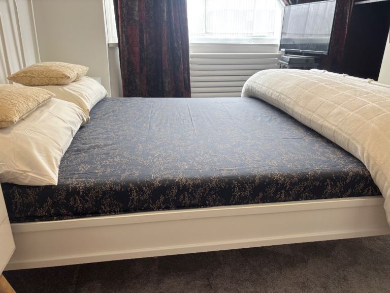 Room The Broadway in Greater London
