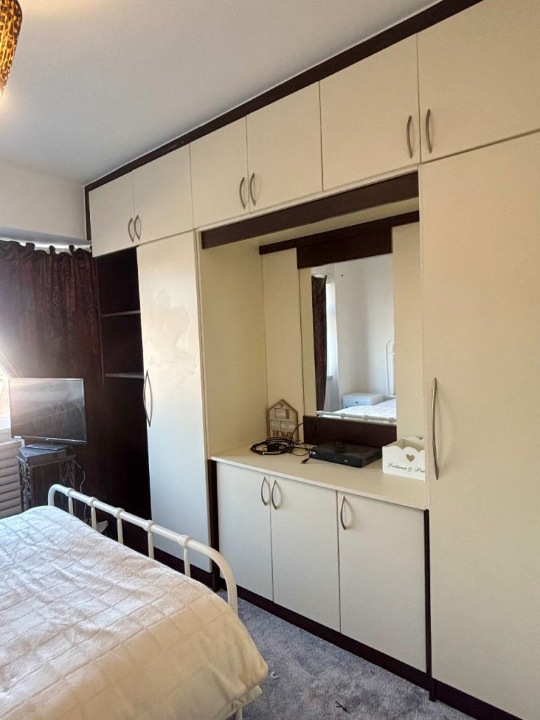 Room The Broadway in Greater London