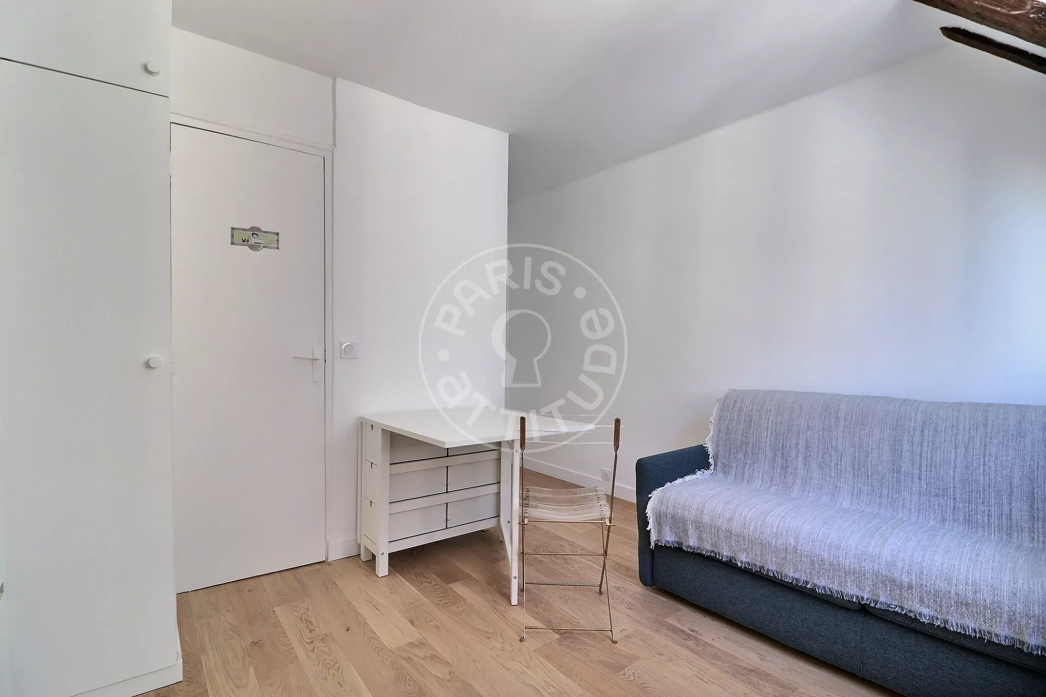 Flat Rue de Bourbon le Château in Paris