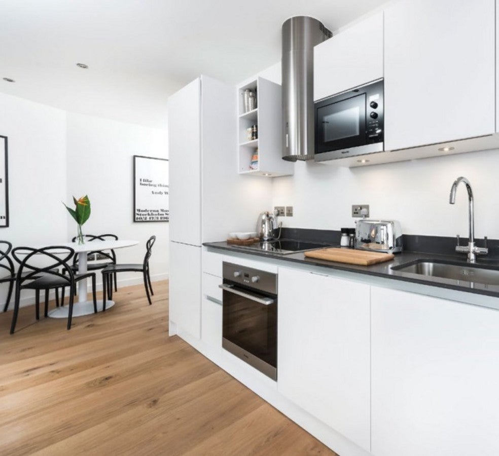 Flat Clare Street in Greater London
