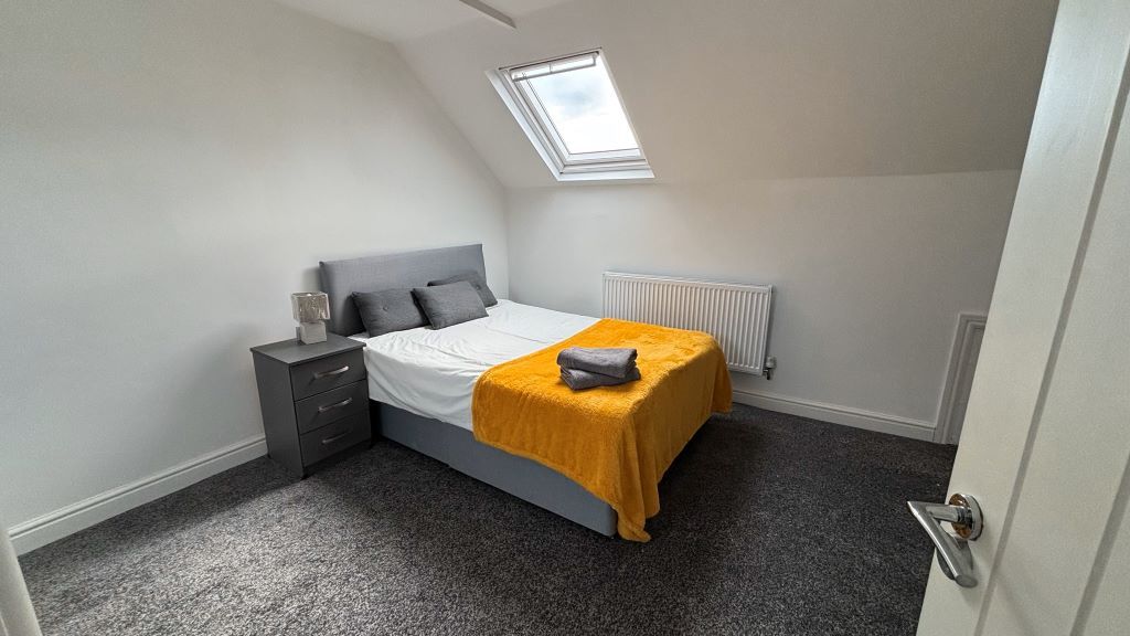 Room Hessle Road in Hull
