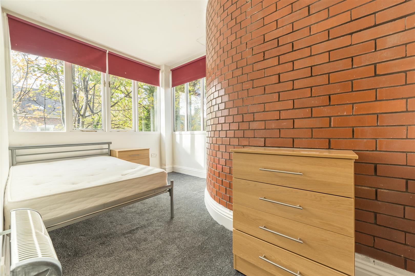 Flat Otterburn Terrace in Newcastle upon Tyne